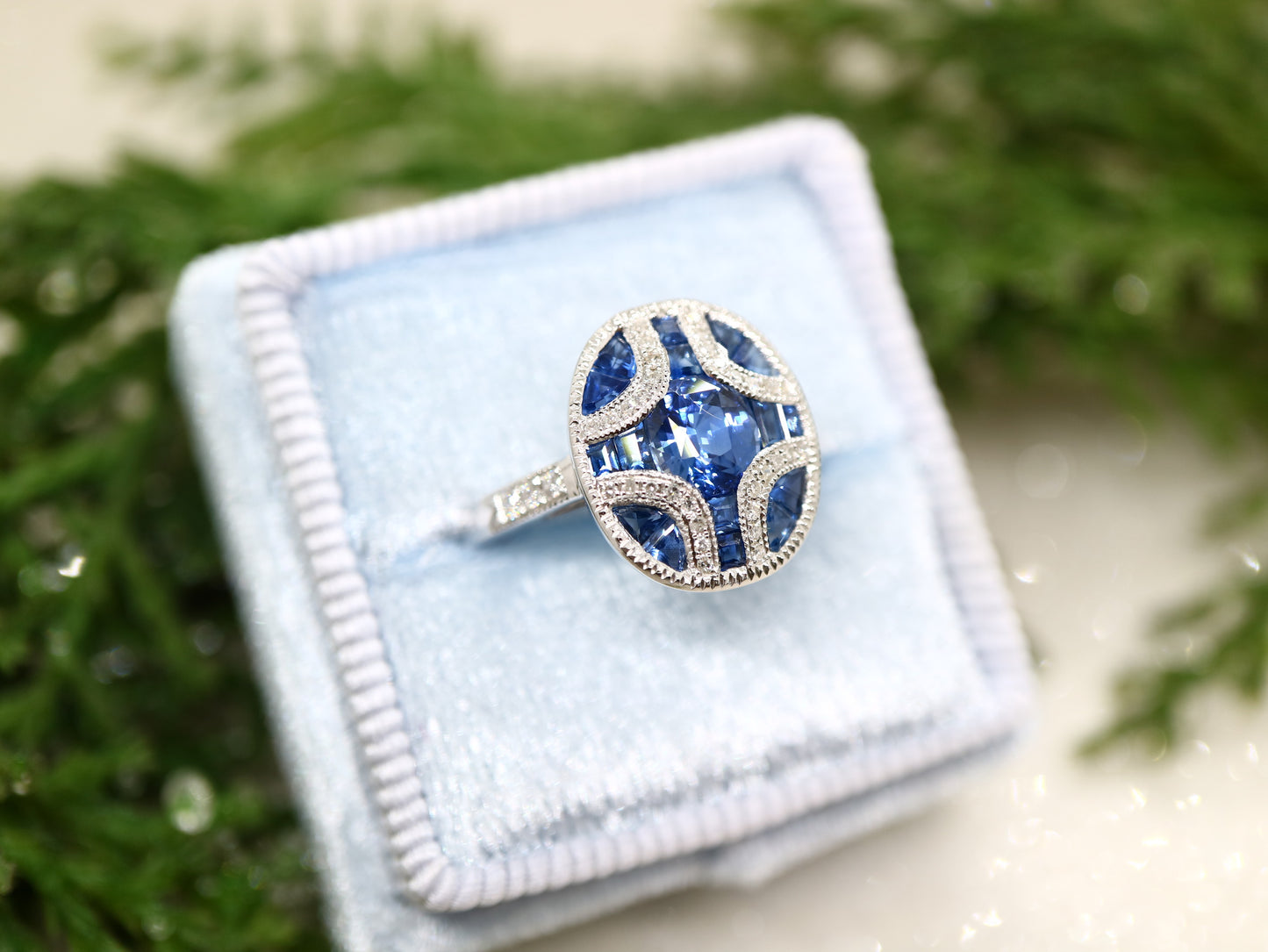 Art Deco natural sapphire and diamond ring in white gold or silver