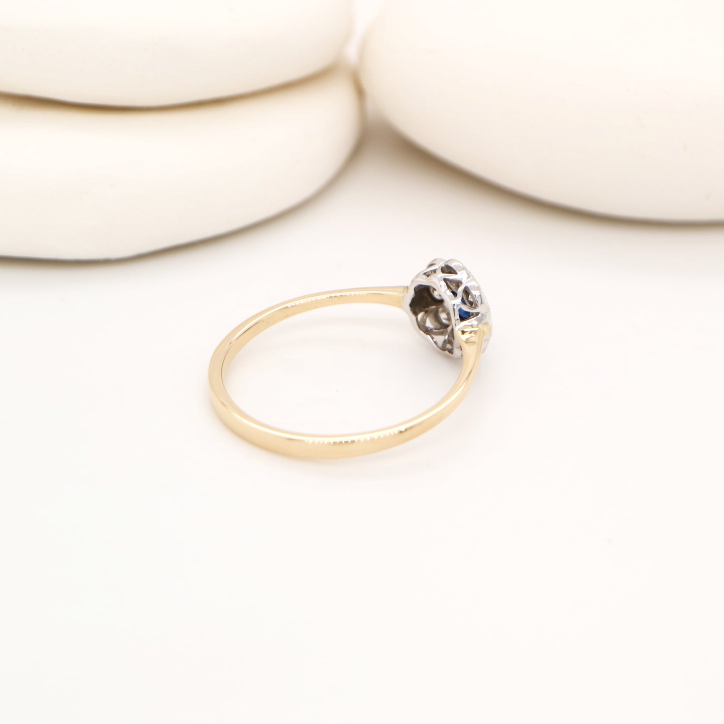 Victorian-style daisy cluster Sapphire and diamond ring in twin gold, daisy style diamond ring, vintage sapphire daisy ring