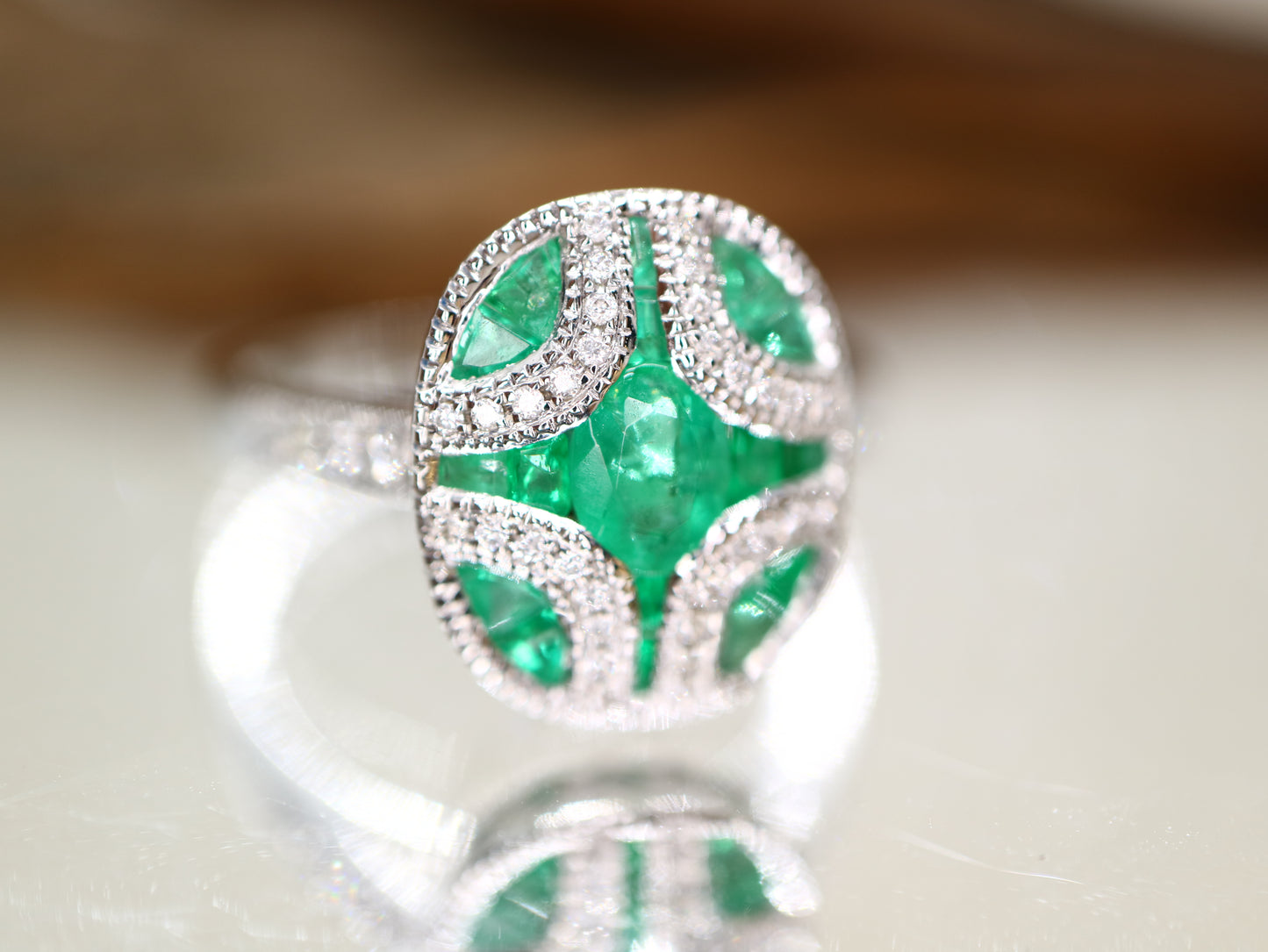 Art Deco emerald and diamond ring in white gold