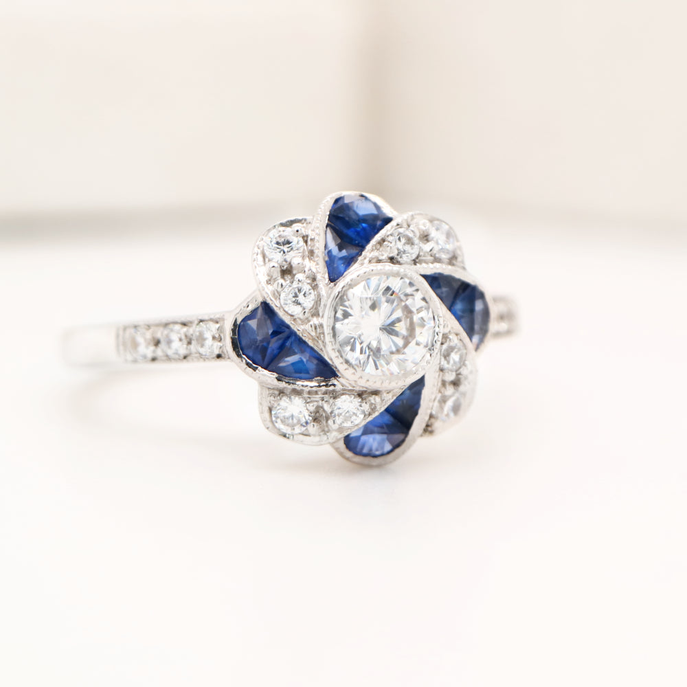 Vintage sapphire ring in pinwheel design