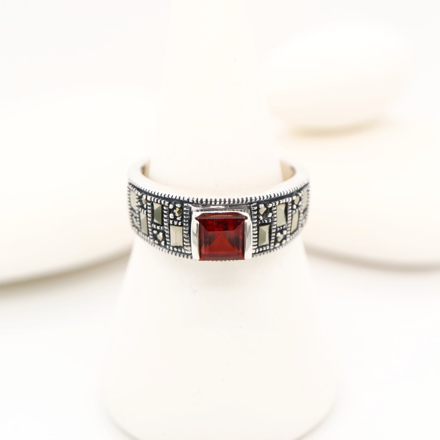 Square cut garnet ring in sterling silver with marcasite