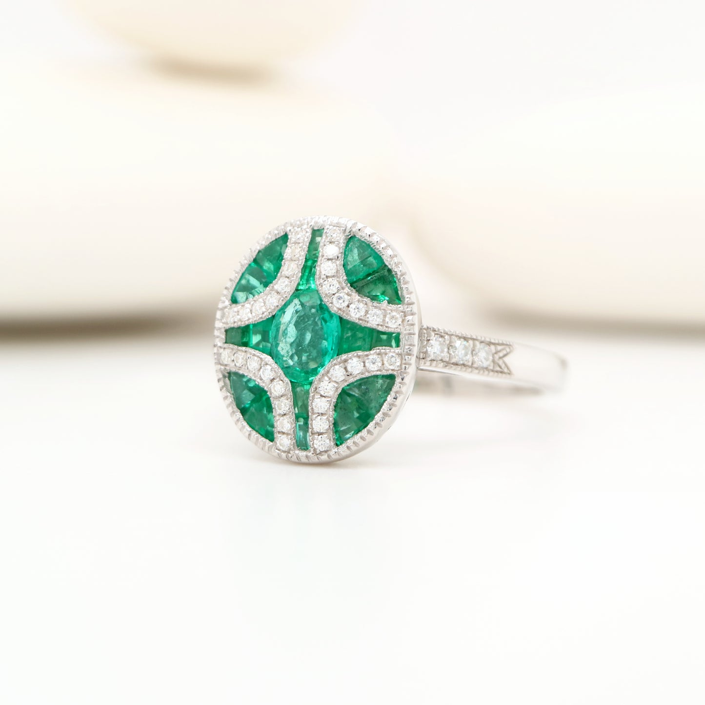 Art Deco natural emerald and diamond ring in white gold or silver