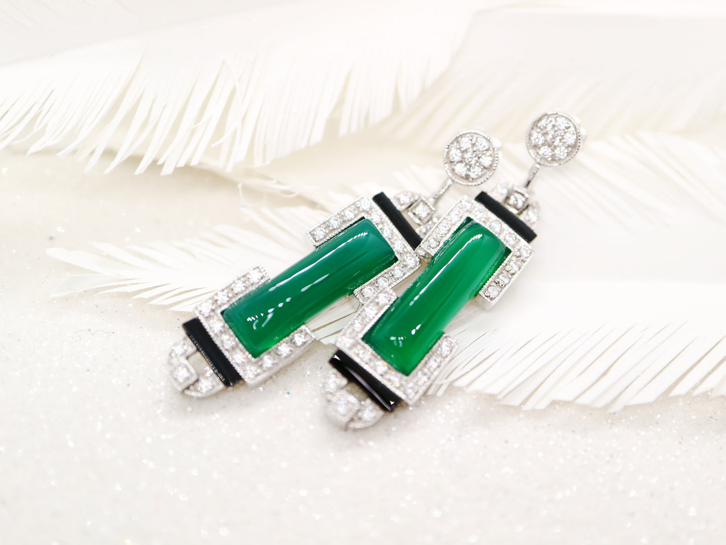 Art deco earrings in sterling silver, green agate and black onyx