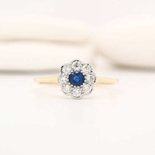 Victorian-style daisy cluster Sapphire and diamond ring in twin gold, daisy style diamond ring, vintage sapphire daisy ring